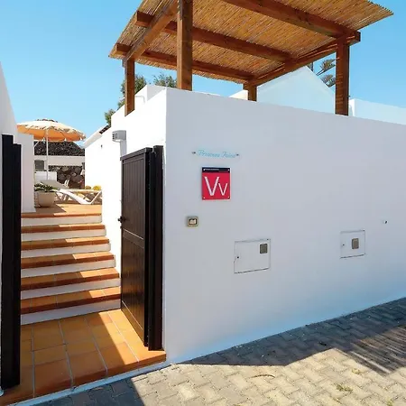 Puerto Del Carmen Sleeps 6 Wifi Villa *